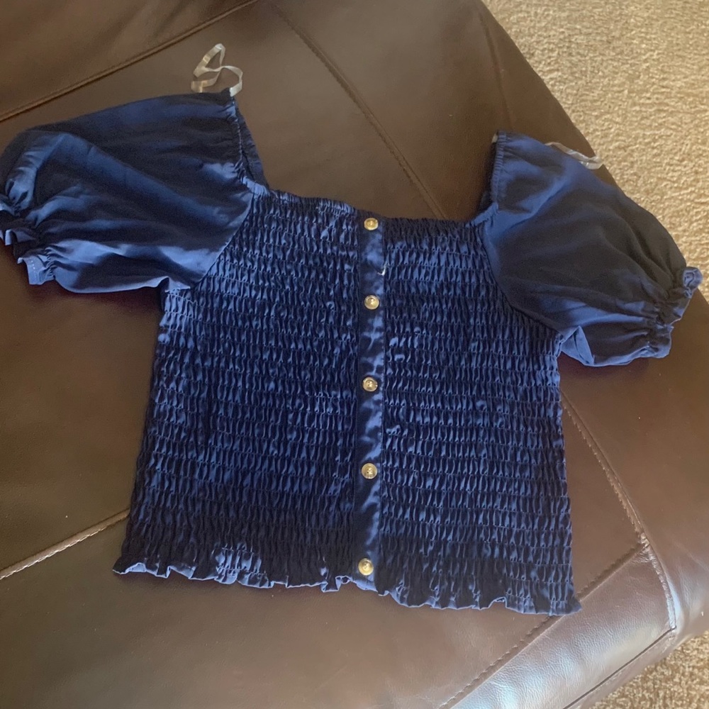 Puff sleeve top